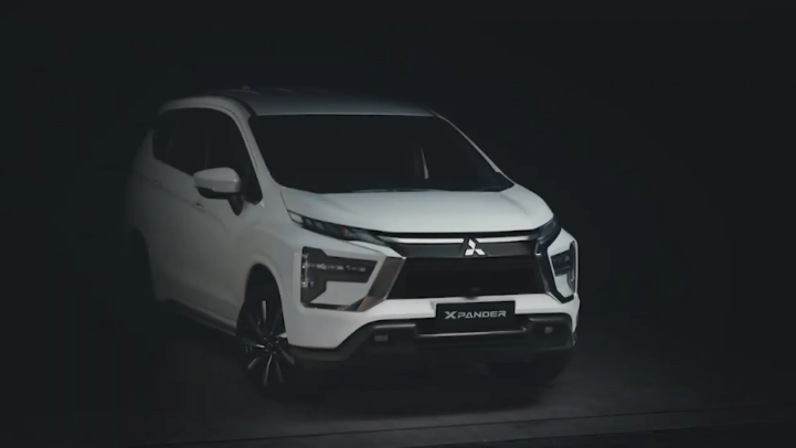 Hàng loạt mẫu xe MPV tung ưu đãi dịp cuối năm